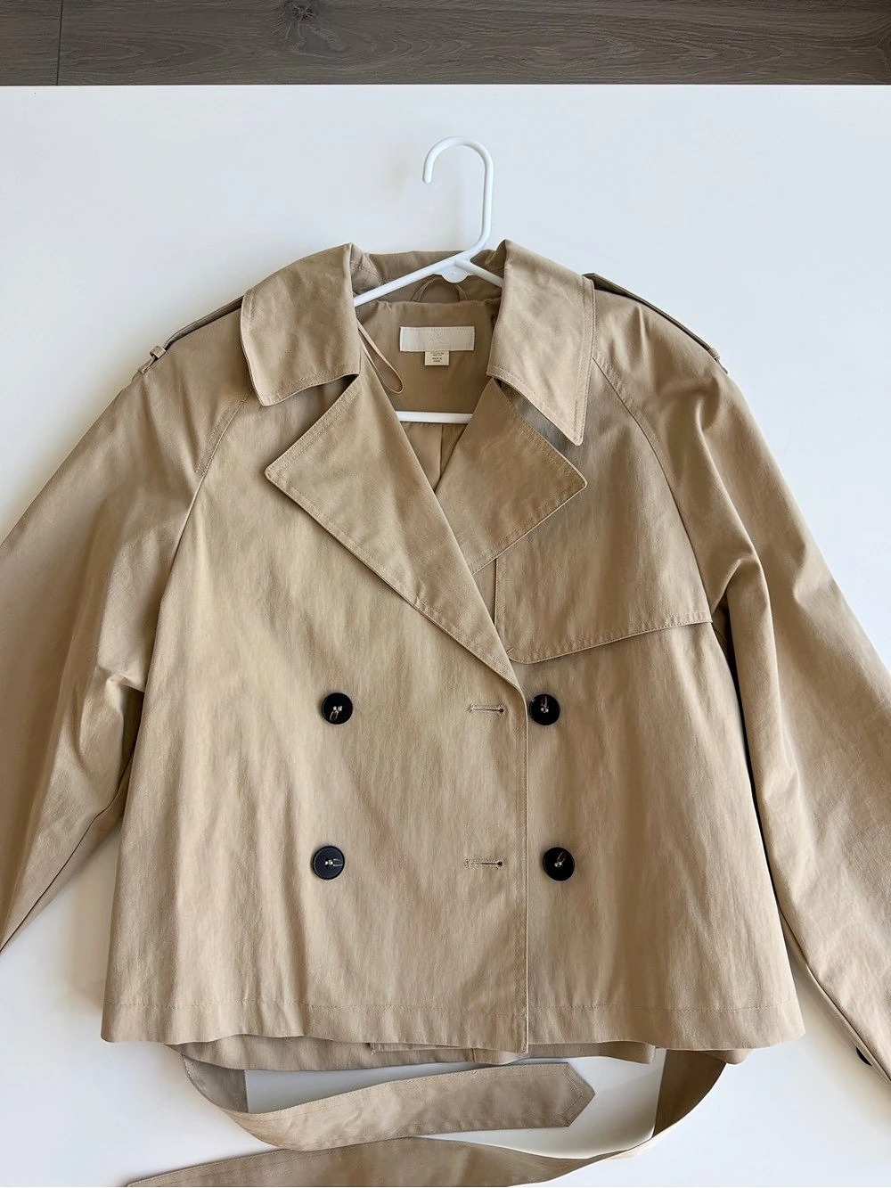 Zara Double-Breasted Trench Jacket in Tan Like New